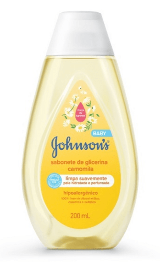 SABONETE-LIQUIDO-INFANTIL-JOHNSON-S-BABY-200ML-CAMOMILA-LIMPA-SUAVEMENTE-PELE-HIDRATADA-E-PERFUMADA-HIPOALERGENICO-100--LIVRE-DE-ALCOOL-ETILICO-CORANT