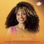 Condicionador-com-Oleo-de-Babosa-Dove-Liberdade-dos-Cabelos-Texturas-Reais-Cacheados-Frasco-400ml