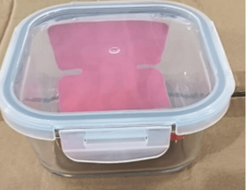 POTE 550ML HERMÉTICO DE VIDRO COM TAMPA DE PLÁSTICO QUADRADO - MOZCADA