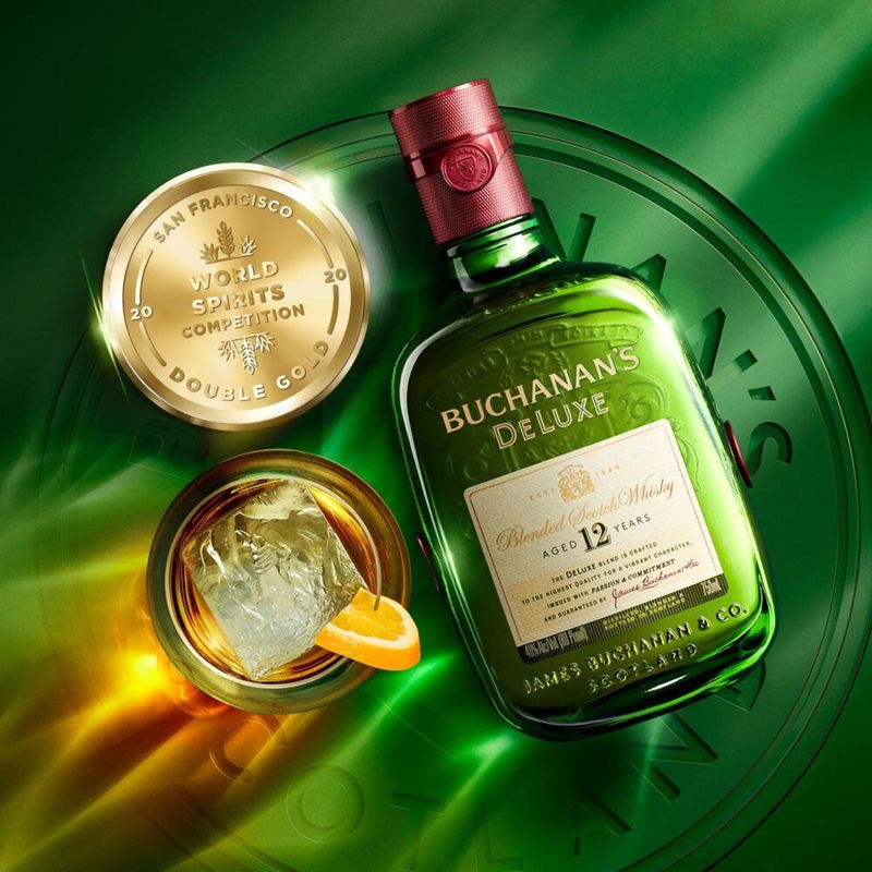 Whisky-Escoces-Blended-12-Anos-Buchanan-s-Deluxe-Garrafa-750ml