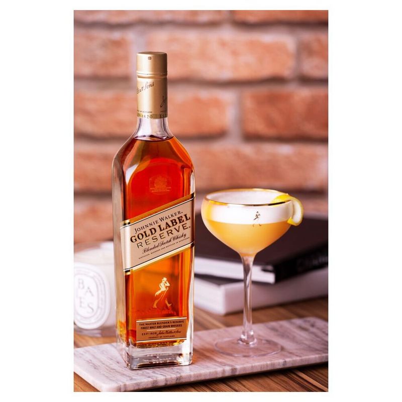 Whisky-Johnnie-Walker-Gold-Label-Reserve-750ml