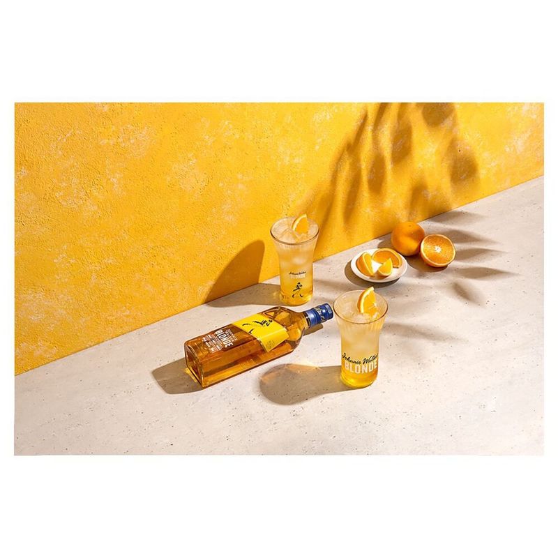 Whisky-Johnnie-Walker-Blonde-750ml