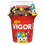Iogurte-Integral-Morango-Com-Cereais-De-Chocolate-Meu-Malvado-Favorito-3-Vigor-Mix-Copo-165g