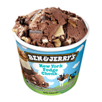 Sorvete-de-Chocolate-com-Nozes-e-Pedacos-de-Chocolate-Amargo-e-Chocolate-Branco-Ben---Jerry-s-Pote-120ml