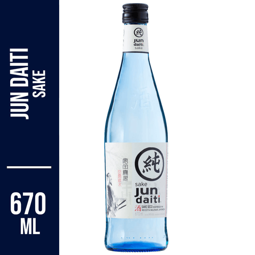 Saquê Seco Jun Daiti Garrafa 670ml