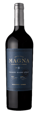 Vinho-Argentino-Tinto-Seco-Magna-Santa-Julia-Cabernet-Malbec-Syrah-Mendoza-Garrafa-750ml