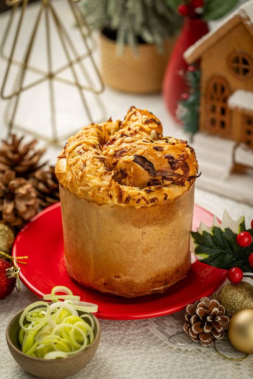 Panetone de Alho-Poró com Queijo Brie Supernosso 300 g